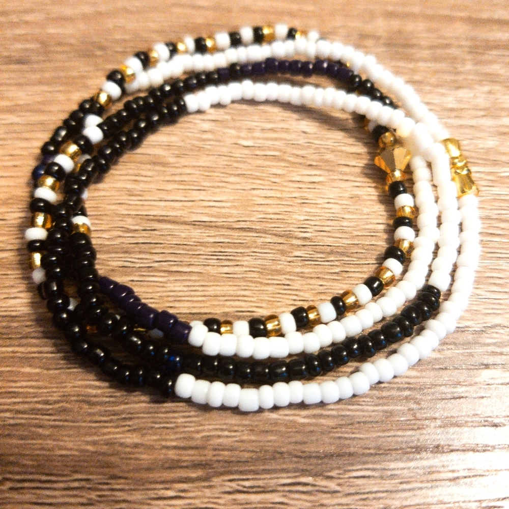 Waist beads